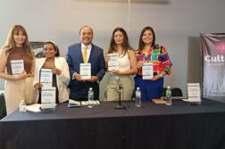 URIT students present a book about plants in tourist areas of Jocotepec