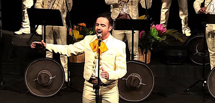 Luis Sanchez, from Mariachi Real Ajijic, announces his move to Mexico City