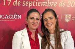 Elena Oetling attends AMLO's 'La Mañanera'