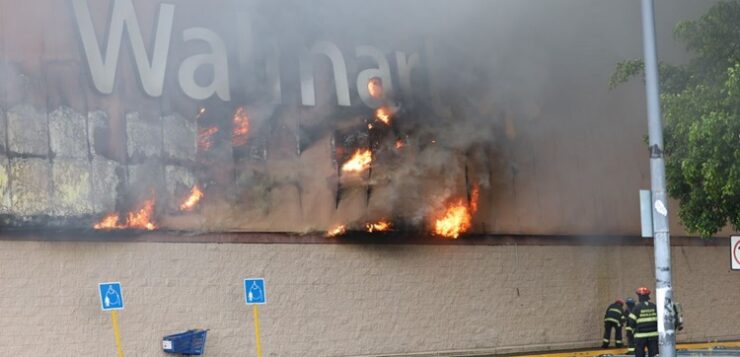 13-year-old teenager under investigation for Zapopan Walmart fire