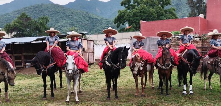 Ajijic’s escaramuza equestrian team to make official competition debut