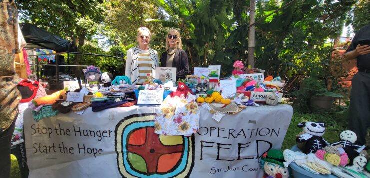 Lake Chapala Society 2024 Art in the Garden crowded, successful