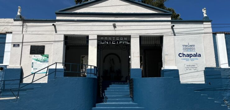 Cemetery caretaker reveals secrets of Chapala’s graveyard spirits