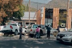 Three vehicles collide and block Ajijic bike lane