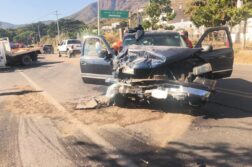 Two trucks collide on Jocotepec to Chapala highway