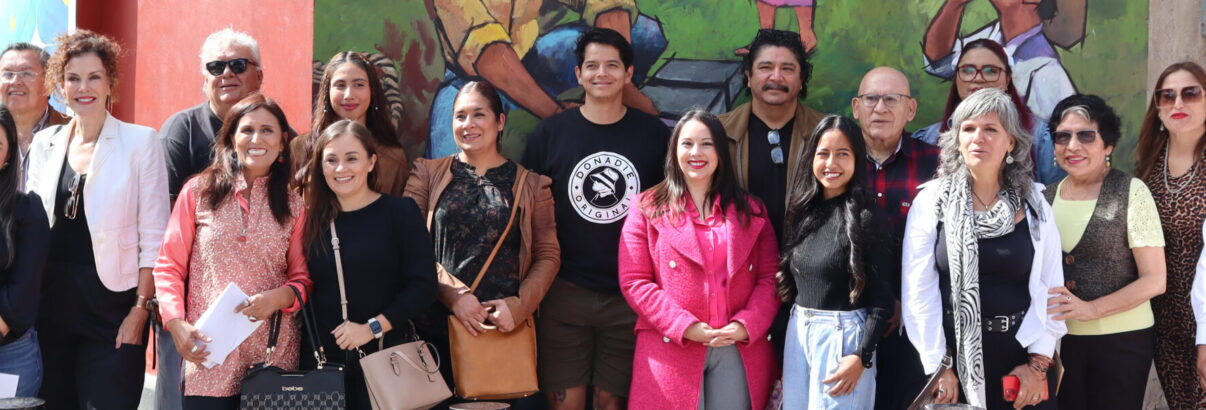  Five artists completing five murals to grace San Antonio Tlayacapan <br /> <span style='color:#797979;font-size:15px;font-family: Georgia, Cambria, 'Times New Roman', Times, serif;'>Donations requested to fund final stages</span>