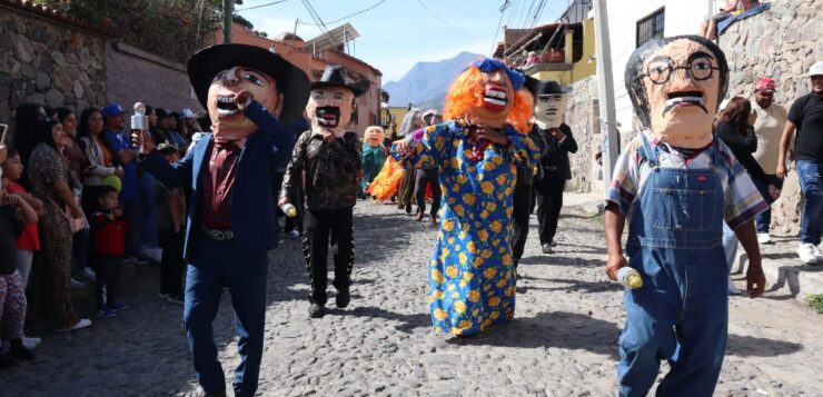 Ajijic gears up for exciting New Year's Parade to welcome 2025