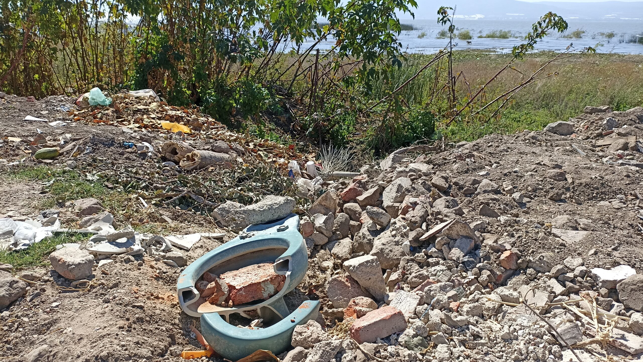 Jocotepec government charged with damage to Lake Chapala