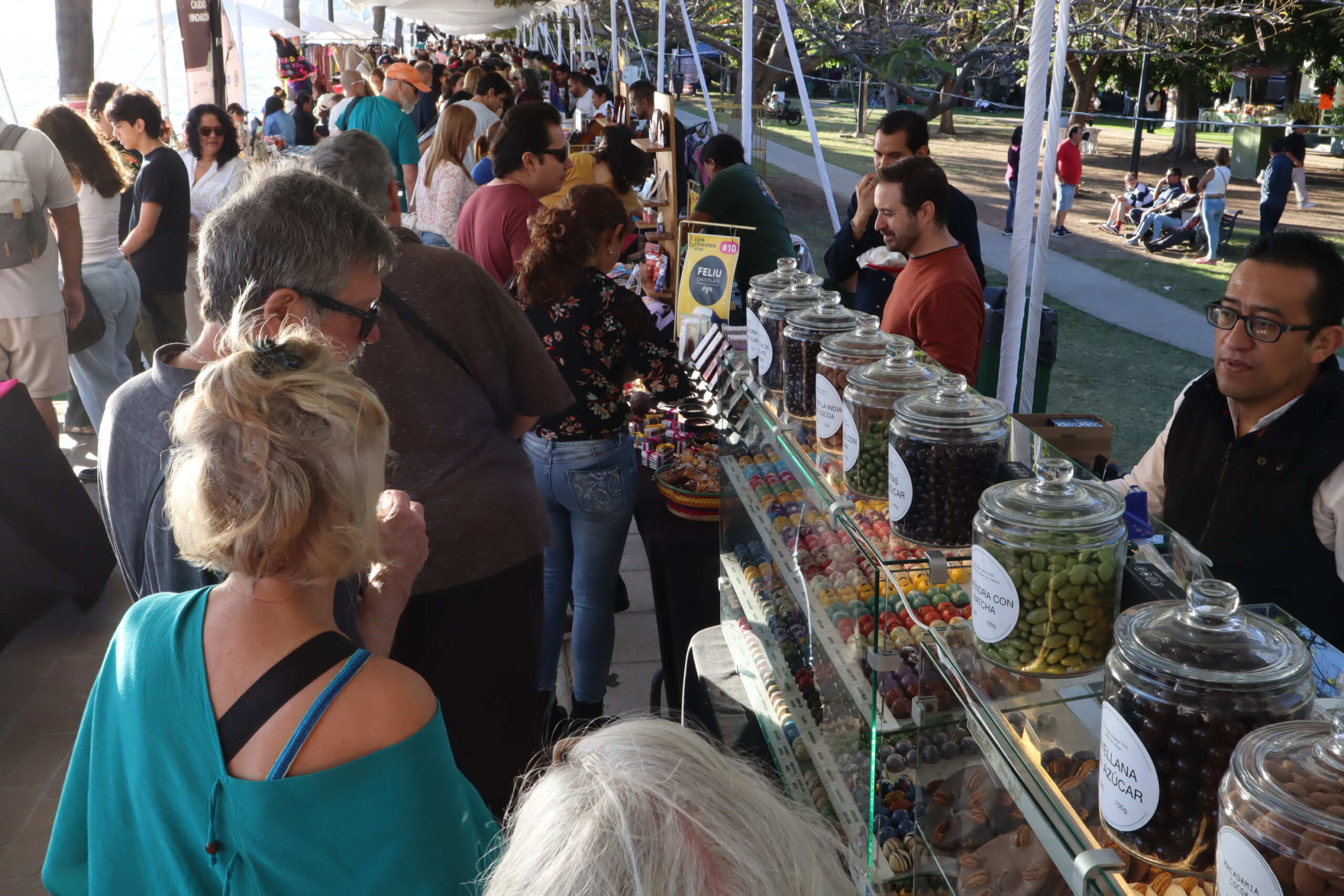 Ajijic Coffee, Chocolate and Wine Festival draws thousands of visitors