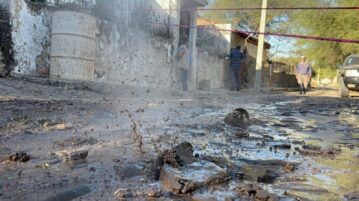 Small geyser erupts in Zacoalco de Torres