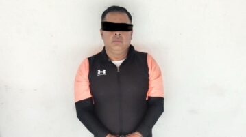 Chapala police arrest fraudster with multiple bank cards