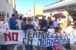 Juanacatlán residents protest power plant, demand river cleanup