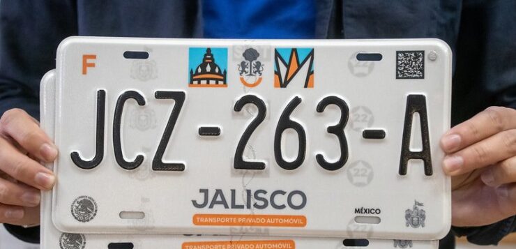 Jalisco introduces new 'Cabañas' and 'Collage' license plates