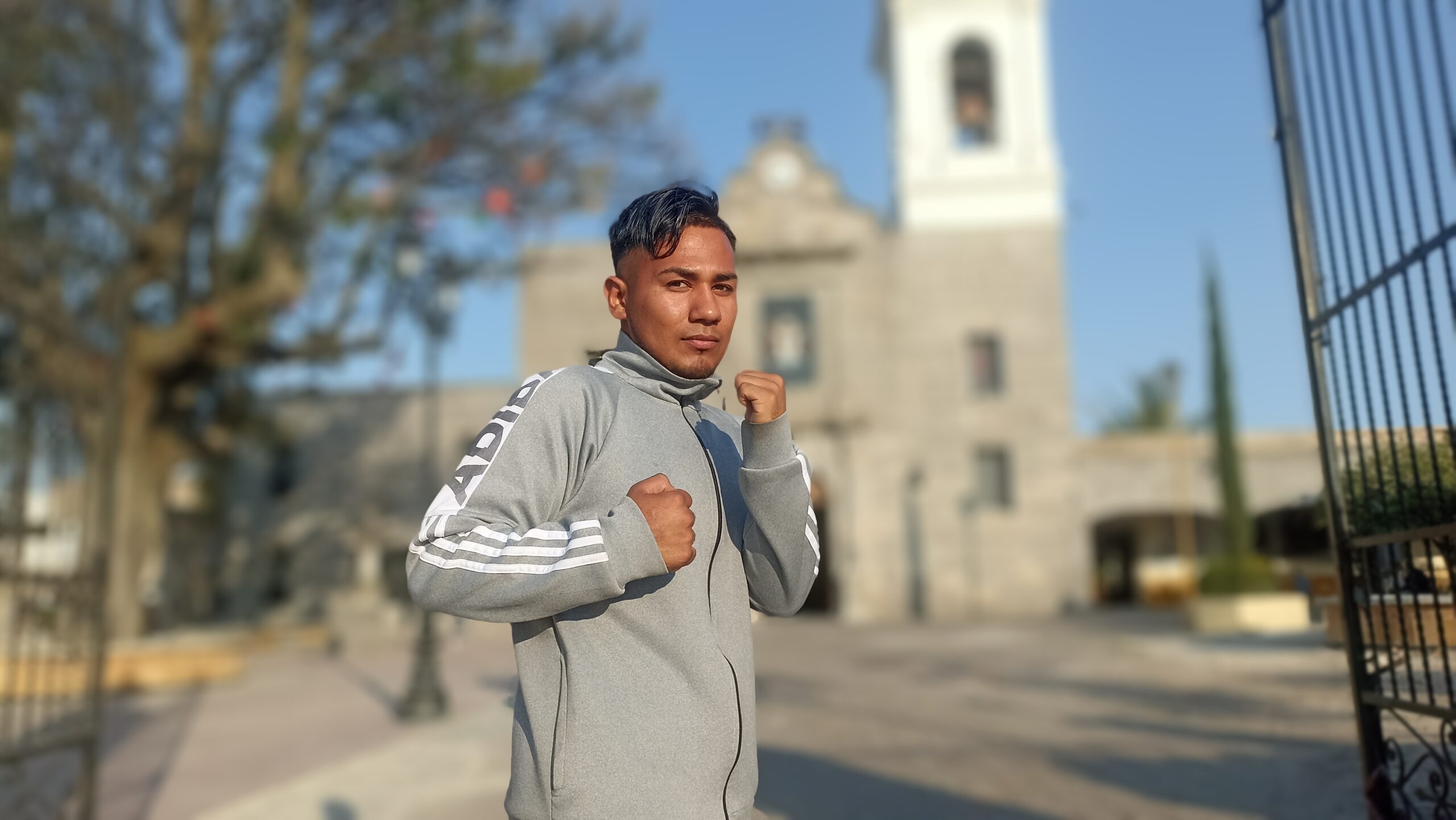 Ixtlahuacán’s boxing prodigy, Sammy De la Cruz