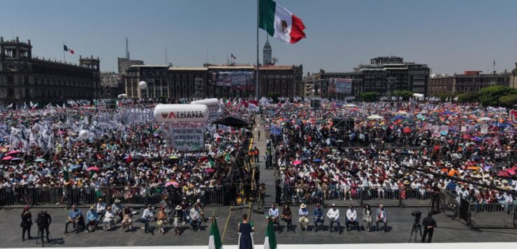 President Sheinbaum addresses 350,000 on Sunday in Mexico City