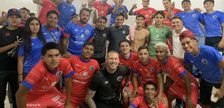 Los Charales’ home win moves team up the charts