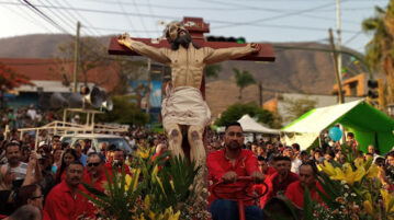 Lord of the Huaje was celebrated Sunday, May 4