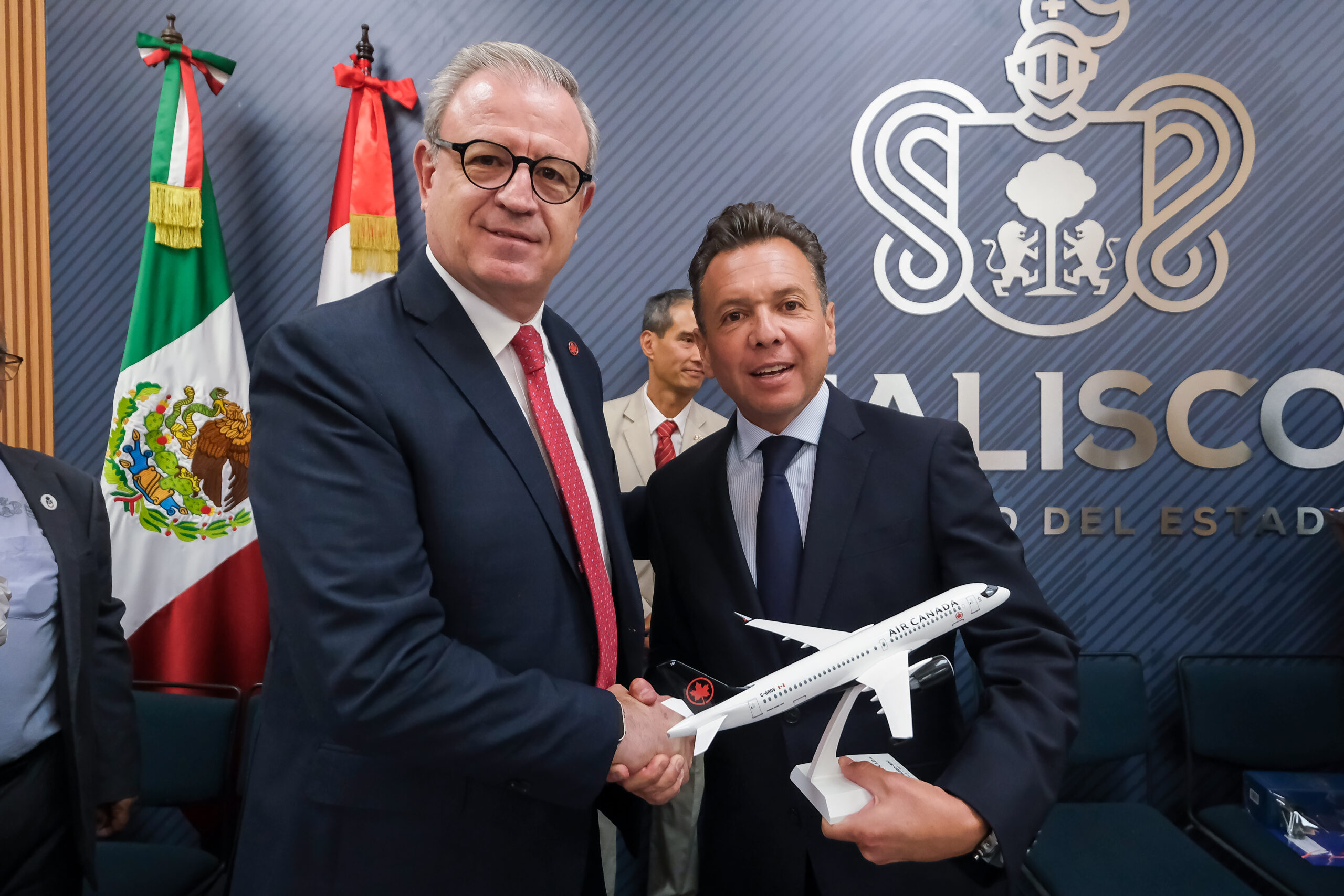 Jalisco-Canada: more routes, flights from Guadalajara airport More Vancouver and Toronto flights scheduled Jalisco-Canada: more route, flights, from Guadalajara airport
