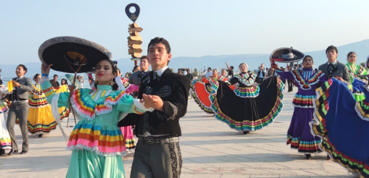 Over 1,300 danced in Chapala’s Second Monumental Dance