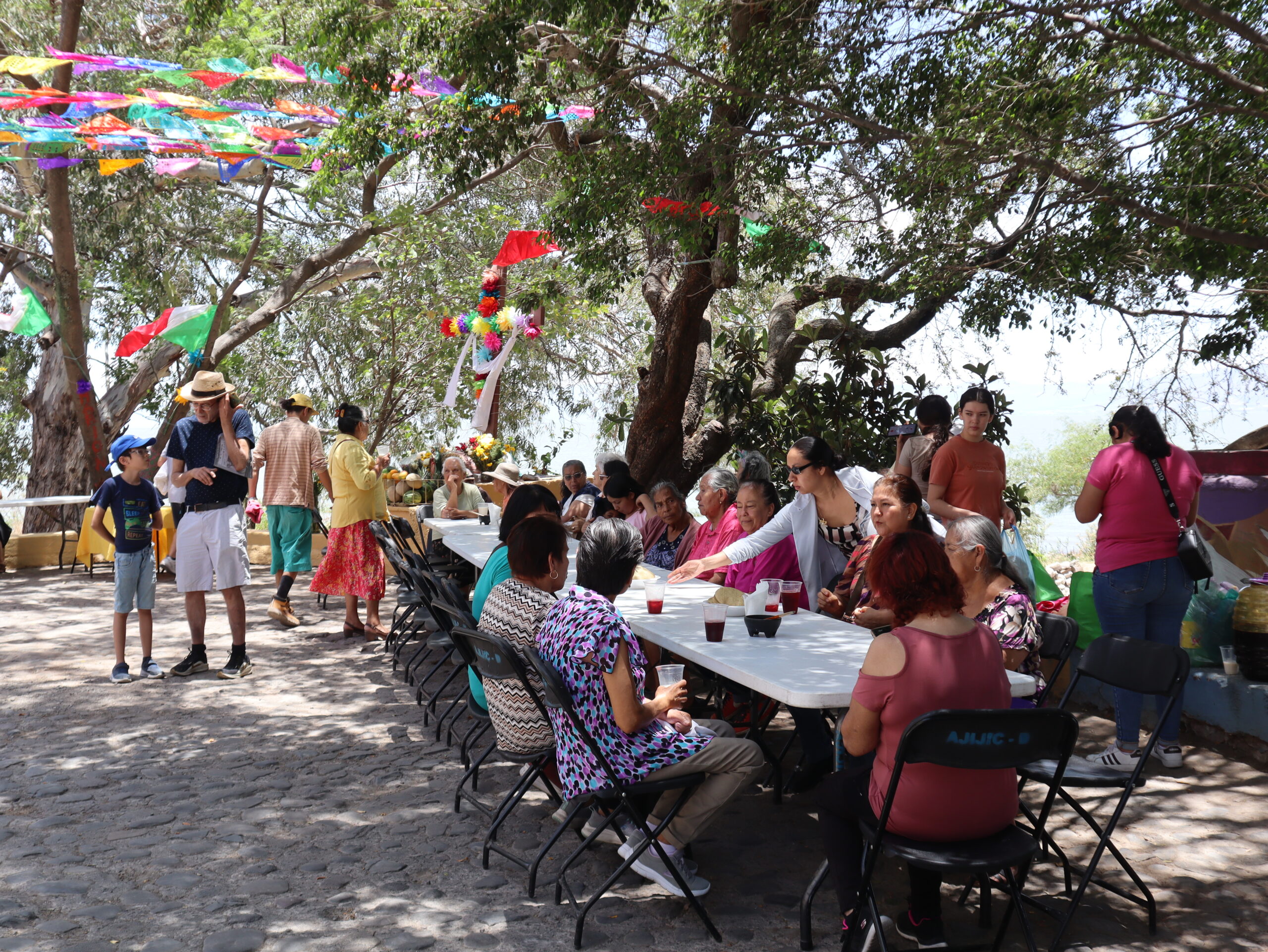 Day of the Holy Cross has fewer participants this year