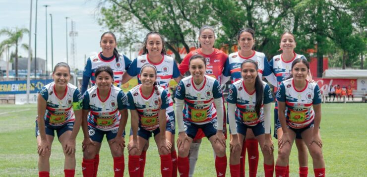 Chapala women's team wins debut game in Jalisco Cup