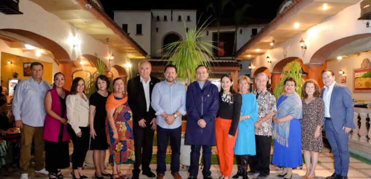 Chapala and Pico Rivera toast sister city friendship