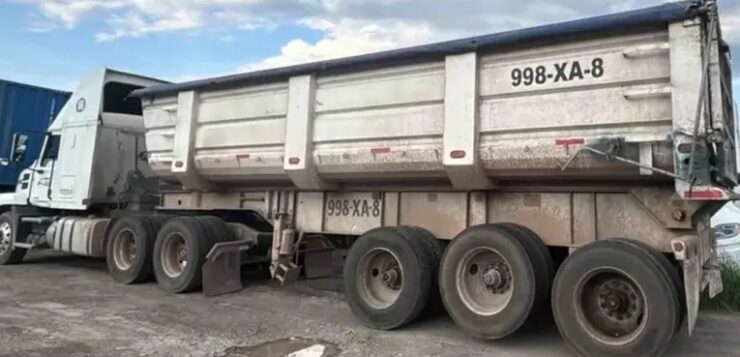 Truck containing gold and silver stolen from impound facility