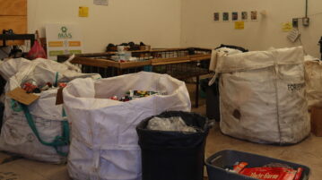 Even without power, the Ajijic Recycling Center does its job