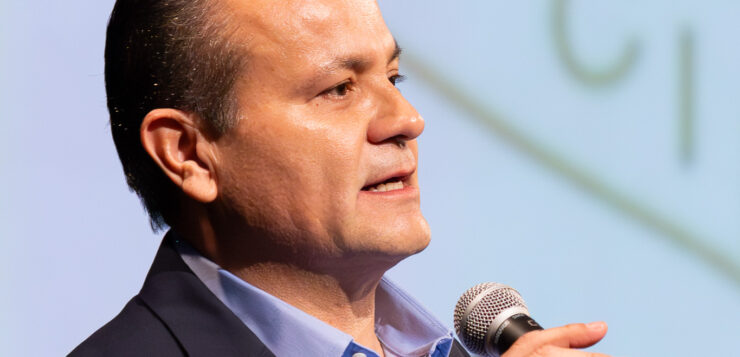 President Aguirre: Americans, Canadians are welcome here