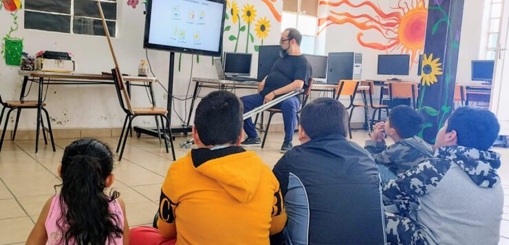 Chapala Public Library offers free children’s workshops