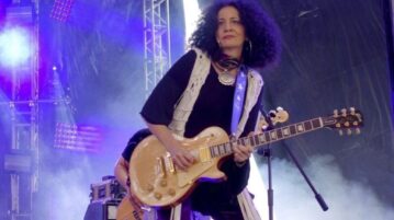 HOT HALF DOZEN 8.26.25