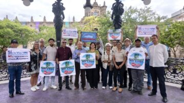 ‘Let's Save Mexico's Largest Lake’ event on Ajijic malecón
