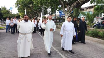 Chapala welcomes new parish priest Juan José Chávez Ramírez