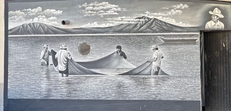 Jesús López Vega advances historical murals project