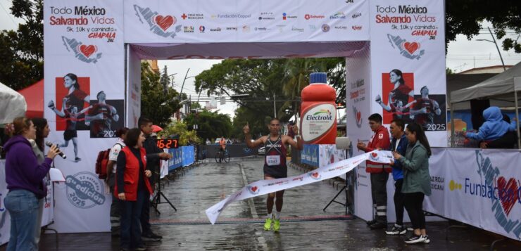 A run for health and solidarity in Chapala