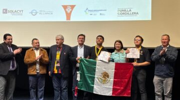 Jocotepec students win gold medal at Infomatrix Chile 2025
