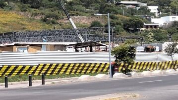 Walmart-owned supermarket going up at the Jocotepec entrance