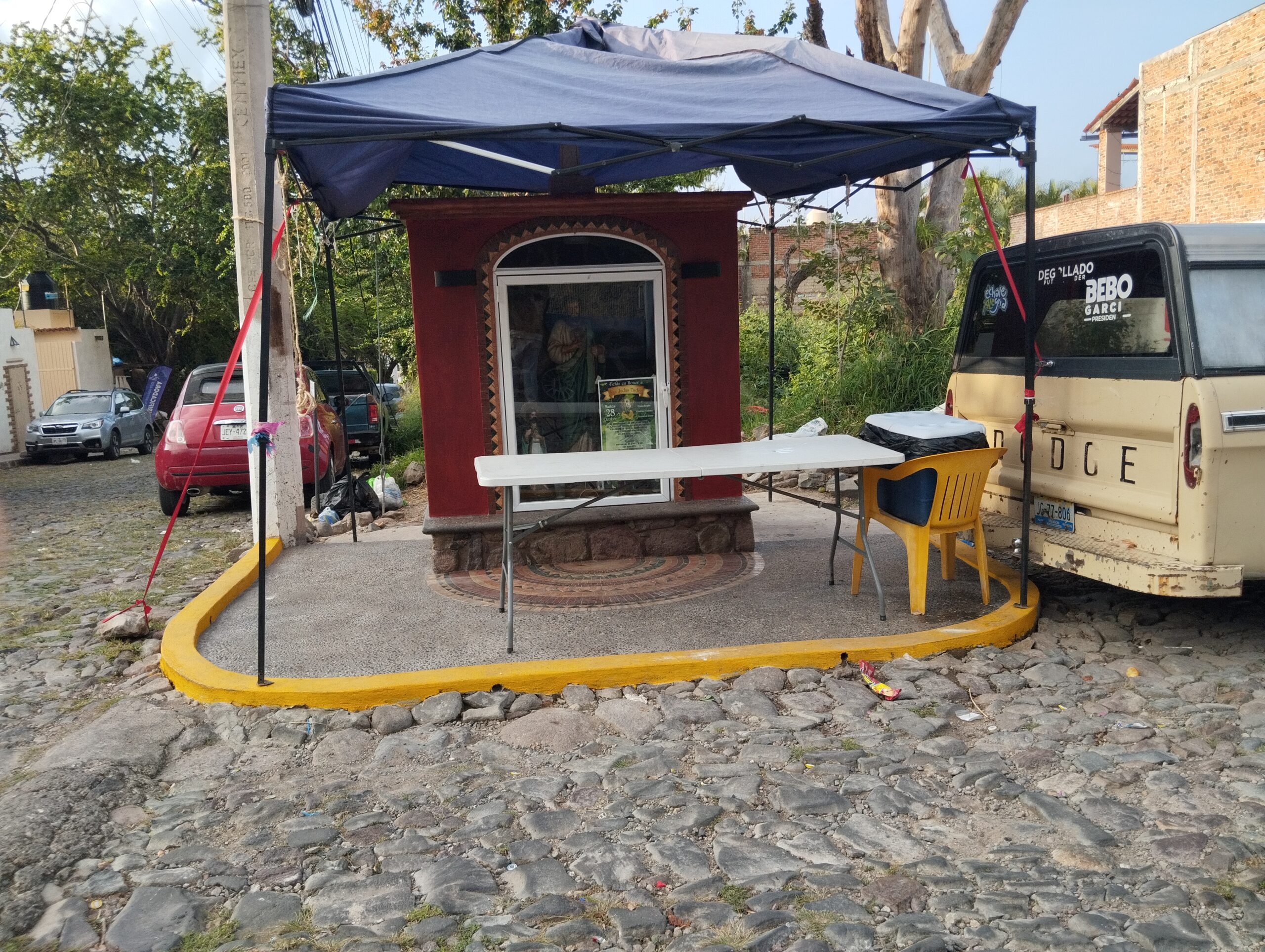 Request made to keep St. Jude altar clear in Ajijic