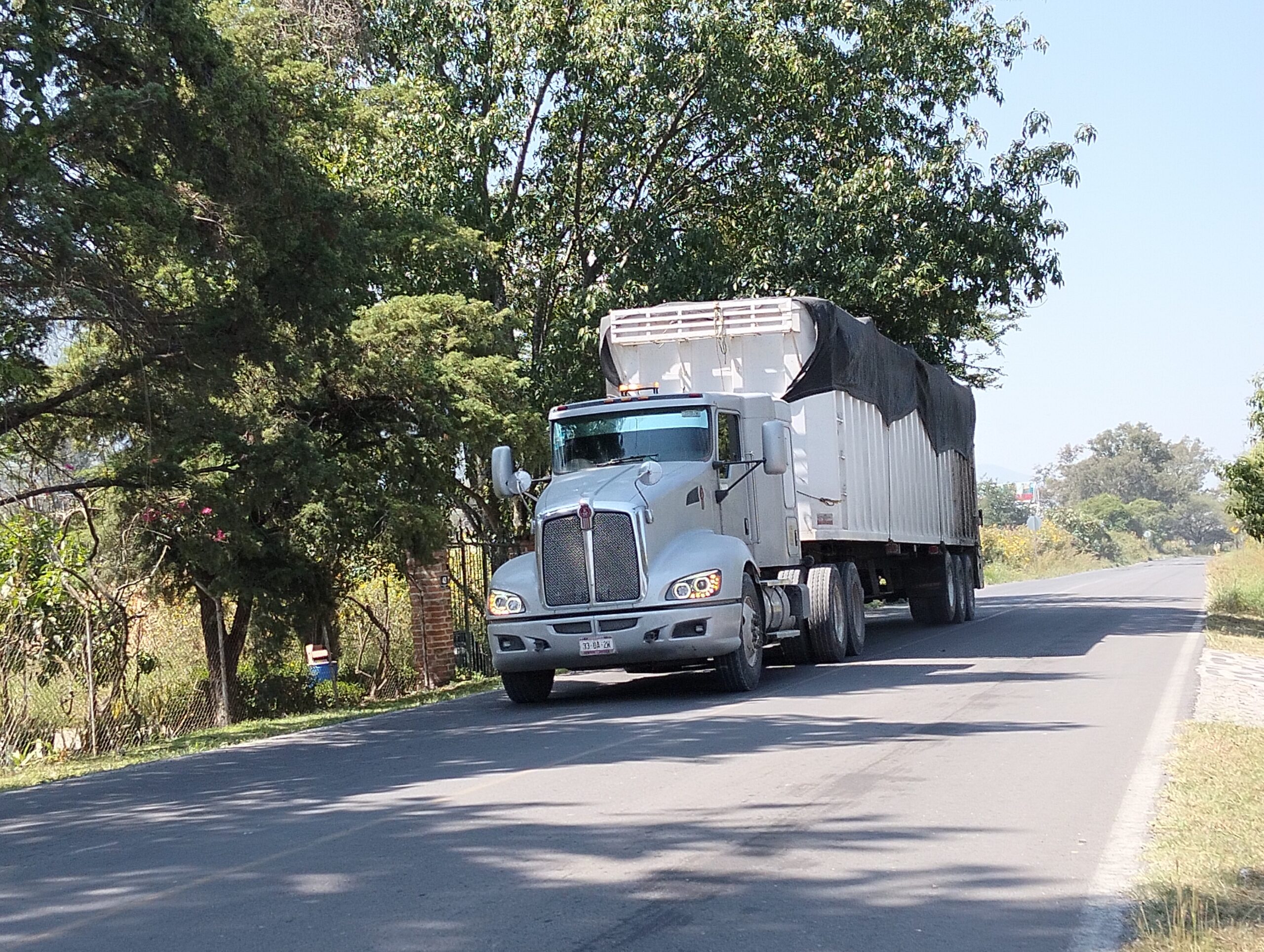 Call for road safety at Ixtlahuacán de los Membrillos landfill