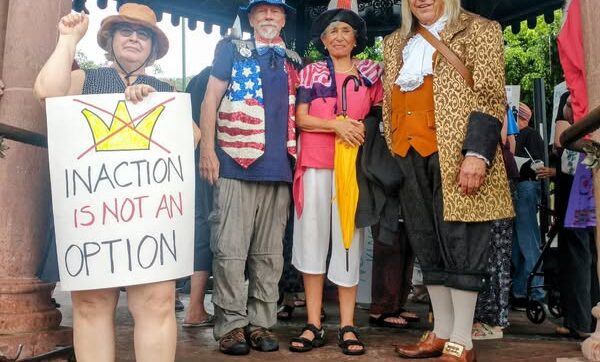 Democrats Abroad “No Kings” rally in Ajijic Saturday