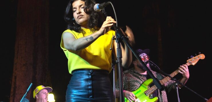 Music Sin Fronteras 10/5/2025