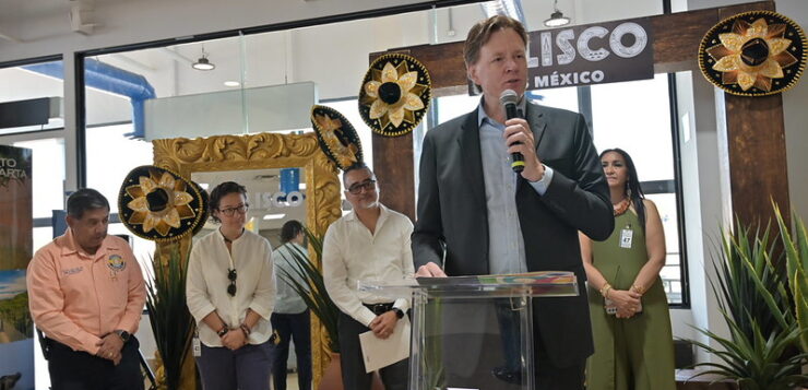 Puerto Vallarta welcomes first Porter Airlines flight from Toronto