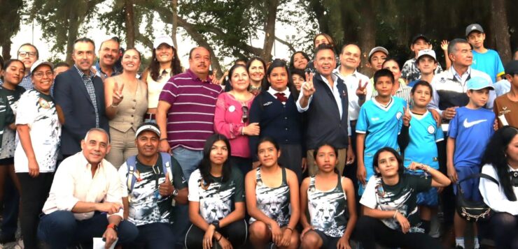 Governor inaugurates Cristianía Park, Paseo Ramón Corona