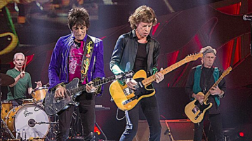 HOT HALF DOZEN 11.25.25