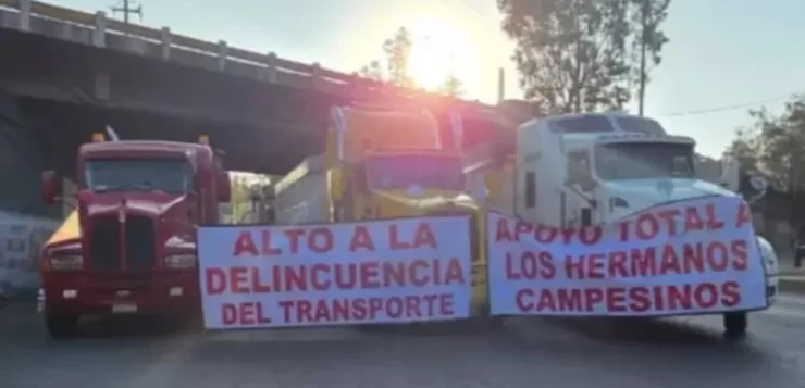 Truckers, farmers shut down highways in 17 states