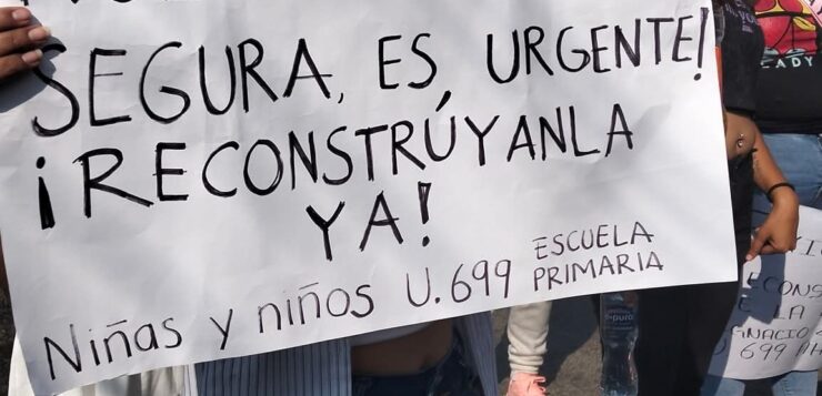 Locals demand promised school repairs in San Juan Cosalá