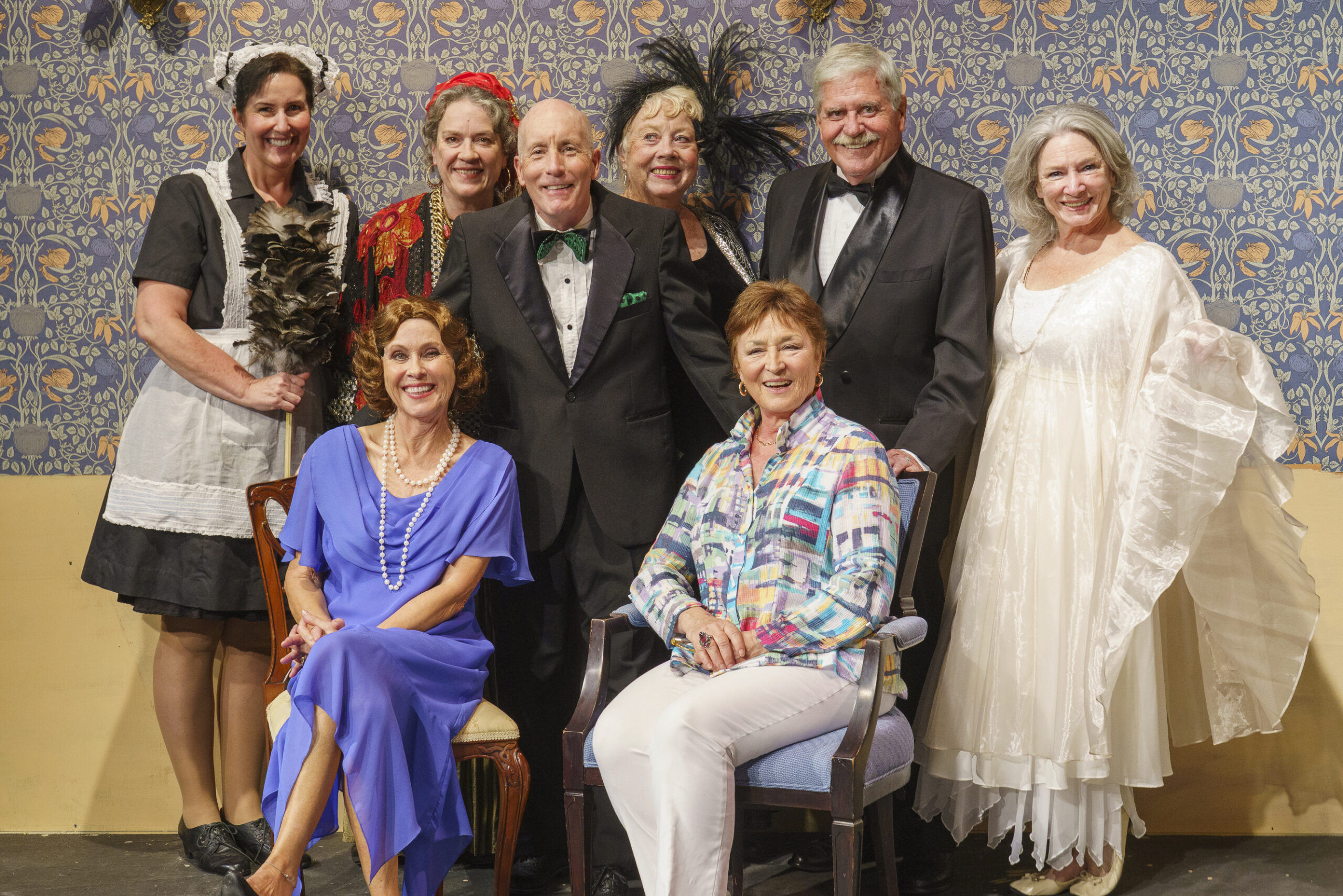 A spirited Blithe Spirit brings laughs at Lakeside Little Theatre