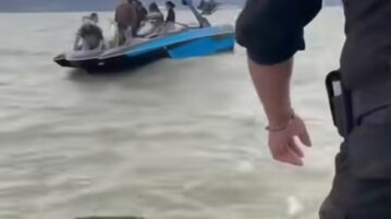 Eleven people rescued adrift on Lake Chapala