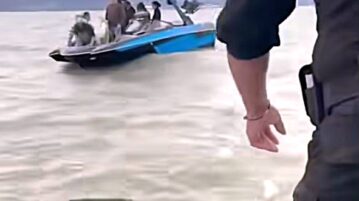 Rescue of eleven youth stranded on Lake Chapala