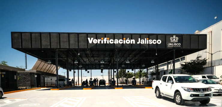 Jalisco’s emission control fee surprises drivers